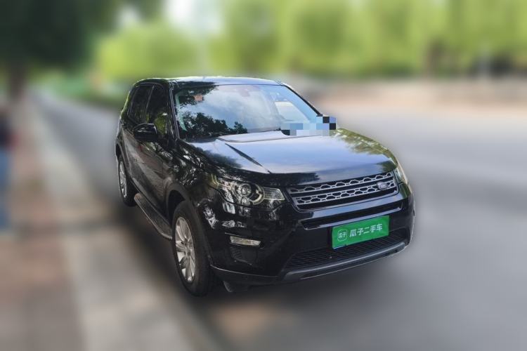 Used Land Rover Discovery Sport 2019 240 PS SE Version China V Standard Front Right 45 Deg