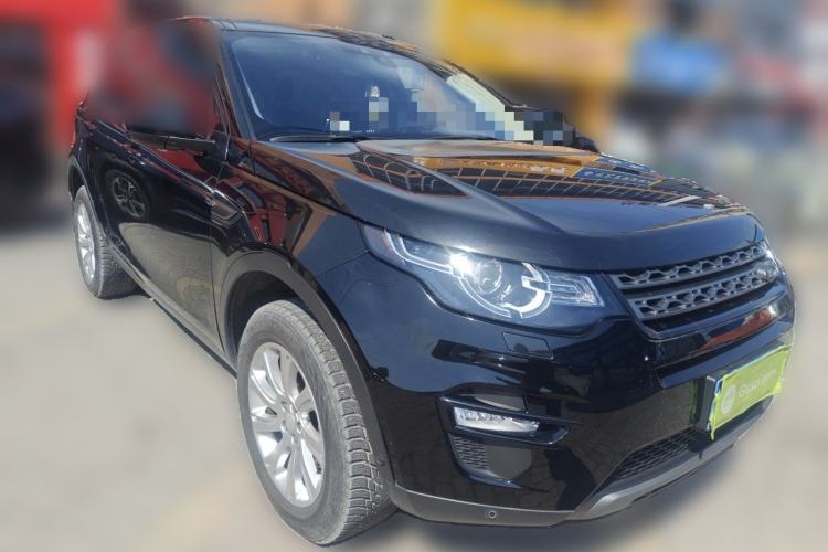 Used Land Rover Discovery Sport 2019 240 PS SE Version China V Standard Front Right 45 Deg