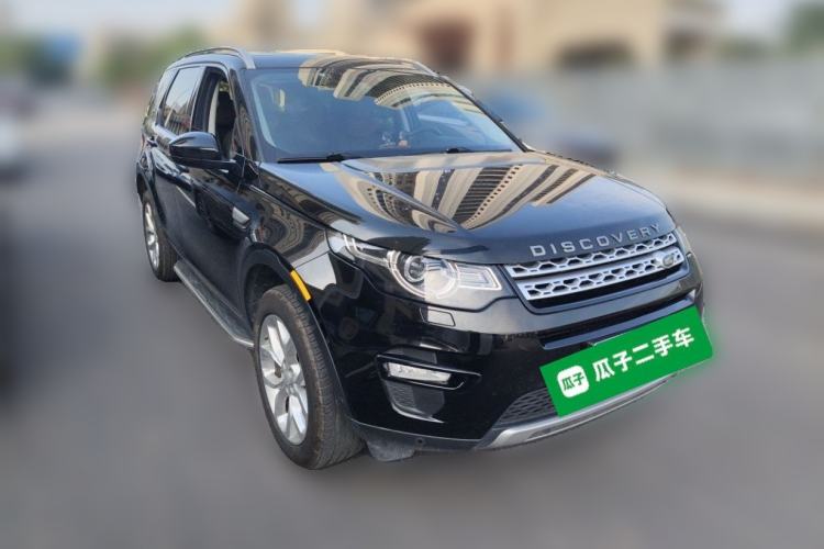 Used Land Rover Discovery Sport 2019 240 PS HSE Version China VI Standard Front Right 45 Deg