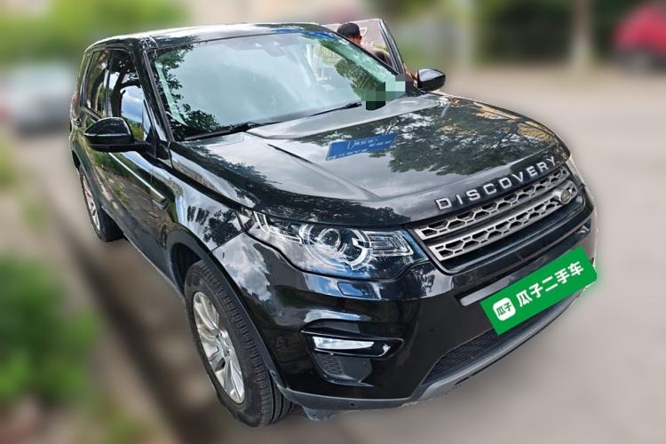 Used Land Rover Discovery Sport 2019 240 PS SE Version China VI Standard Front Right 45 Deg