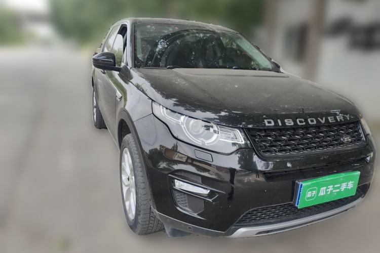 Used Land Rover Discovery Sport 2019 240 PS HSE Version China VI Standard Front Right 45 Deg