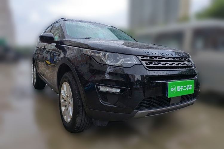 Used Land Rover Discovery Sport 2019 240 PS SE Version China VI Standard Front Right 45 Deg