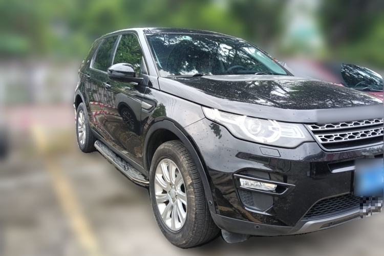 Used Land Rover Discovery Sport 2019 240 PS SE Version China VI Standard Front Right 45 Deg