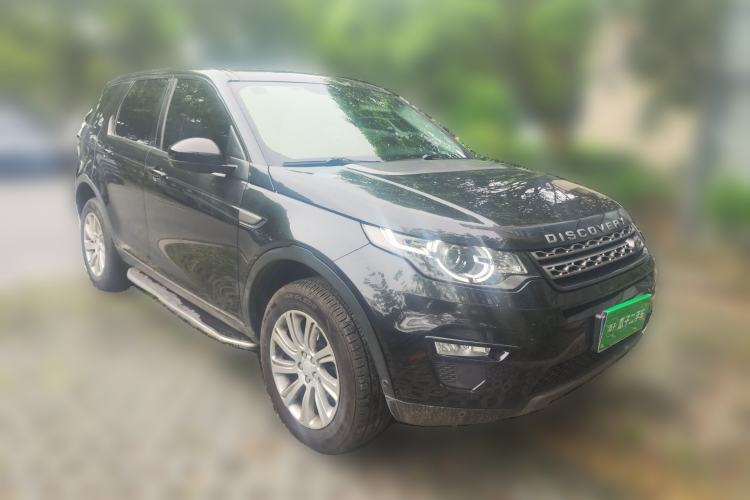 Used Land Rover Discovery Sport 2019 240 PS SE Version China VI Standard Front Right 45 Deg