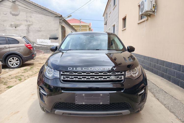 Used Land Rover Discovery Sport 2019 240 PS SE Version China VI Standard Front