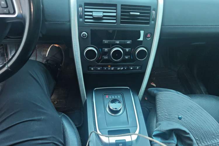 Used Land Rover Discovery Sport 2019 240 PS SE Version China V Standard Gear Lever