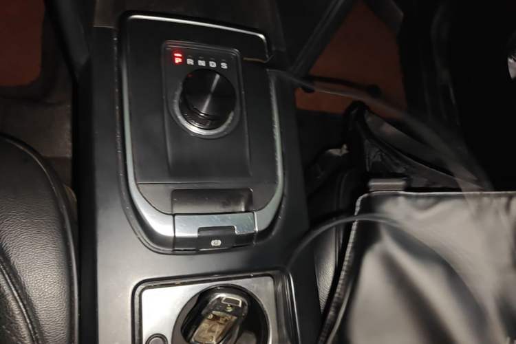 Used Land Rover Discovery Sport 2019 240 PS PURE Edition China V Standard Gear Lever