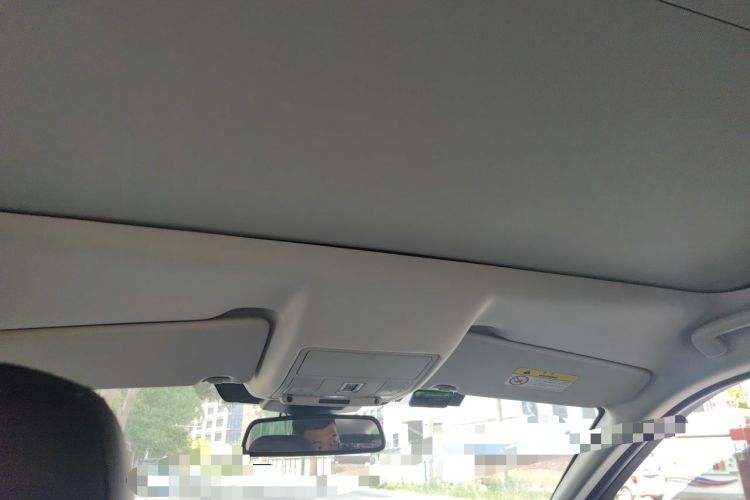 Used Land Rover Discovery Sport 2019 240 PS HSE Version China VI Standard Headliner