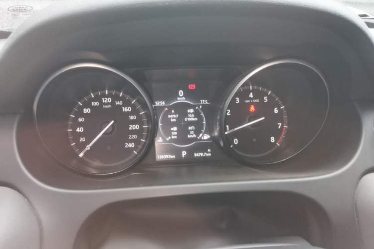 Used Land Rover Discovery Sport 2019 240 PS SE Version China VI Standard Instrument Cluster