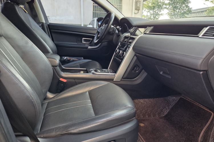 Used Land Rover Discovery Sport 2019 240 PS SE Version China VI Standard Interior 2