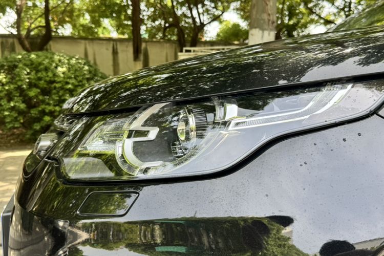 Used Land Rover Discovery Sport 2019 240 PS SE Version China VI Standard Left Front Headlight