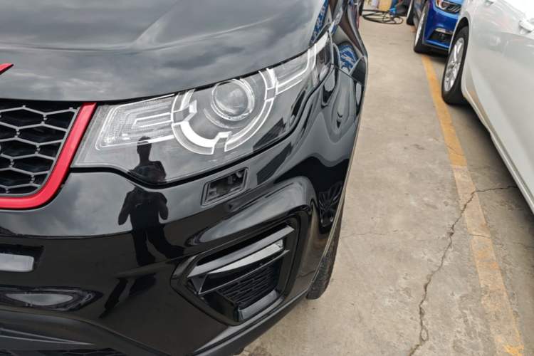 Used Land Rover Discovery Sport 2019 240 PS SE Version China V Standard Left Front Headlight