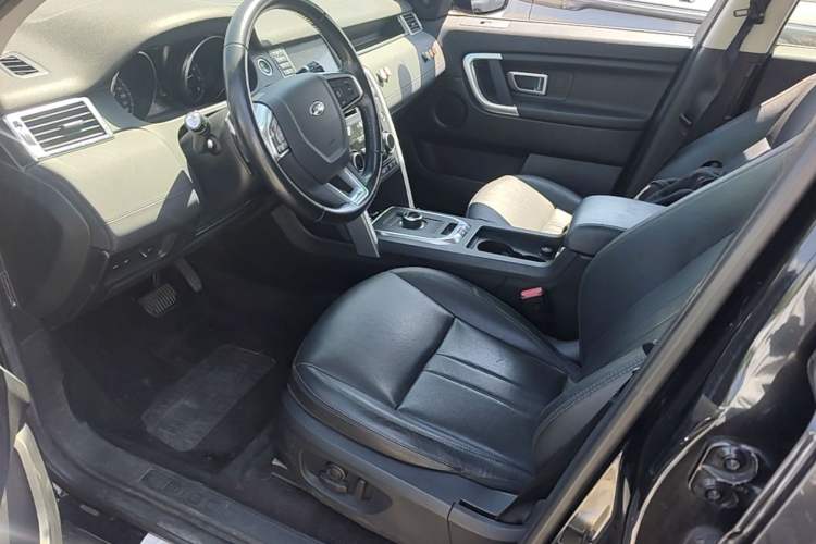 Used Land Rover Discovery Sport 2019 240 PS SE Version China V Standard Left Front Seat