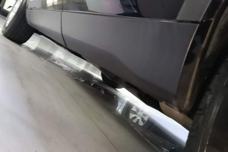 Used Land Rover Discovery Sport 2019 240 PS SE Version China VI Standard Left Side Sill