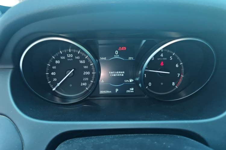 Used Land Rover Discovery Sport 2019 240 PS SE Version China V Standard Odometer Close Up