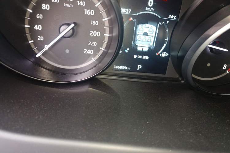 Used Land Rover Discovery Sport 2019 240 PS SE Version China V Standard Odometer Close Up