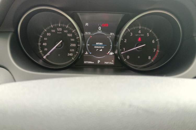 Used Land Rover Discovery Sport 2019 240 PS SE Version China VI Standard Odometer Close Up