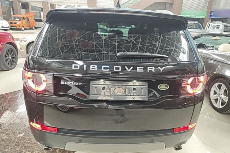 Used Land Rover Discovery Sport 2019 240 PS SE Version China VI Standard Rear