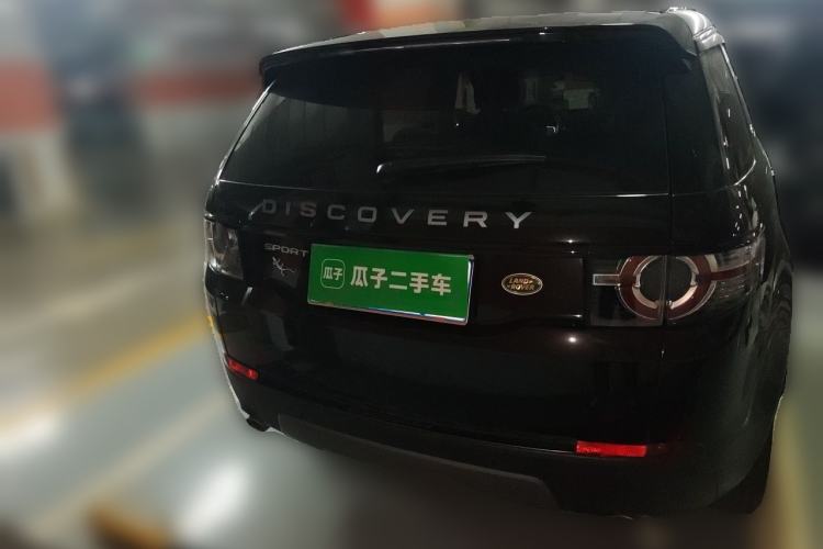 Used Land Rover Discovery Sport 2019 240 PS SE Version China VI Standard Rear