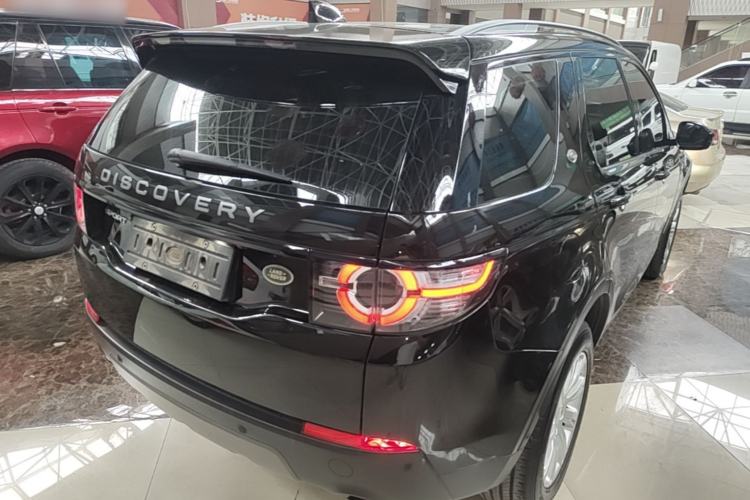 Used Land Rover Discovery Sport 2019 240 PS SE Version China VI Standard Rear Right 45 Deg