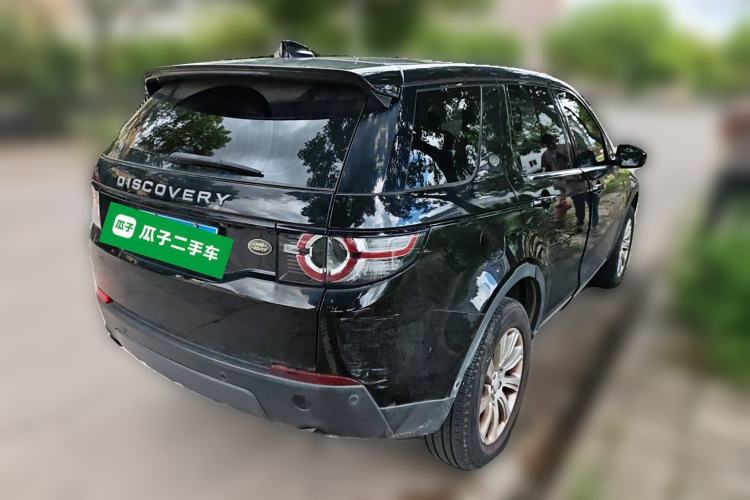 Used Land Rover Discovery Sport 2019 240 PS SE Version China VI Standard Rear Right 45 Deg