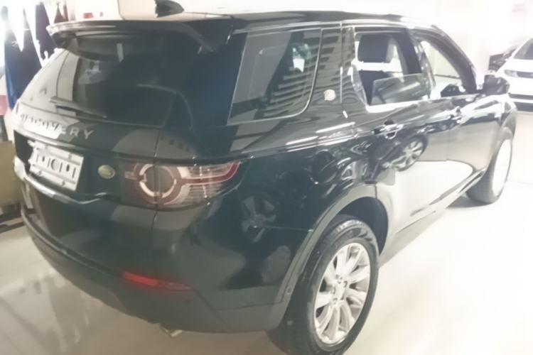 Used Land Rover Discovery Sport 2019 240 PS SE Version China VI Standard Rear Right 45 Deg