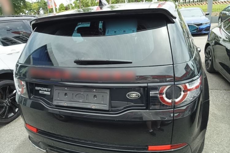 Used Land Rover Discovery Sport 2019 240 PS SE Version China VI Standard Rear