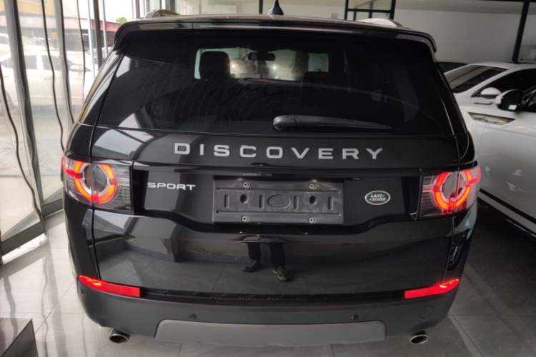 Used Land Rover Discovery Sport 2019 240 PS SE Version China VI Standard Rear