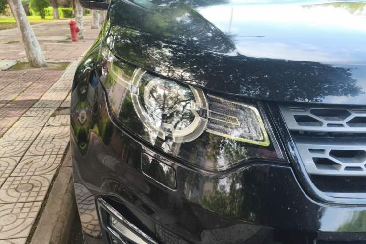 Used Land Rover Discovery Sport 2019 240 PS SE Version China V Standard Right Front Headlight