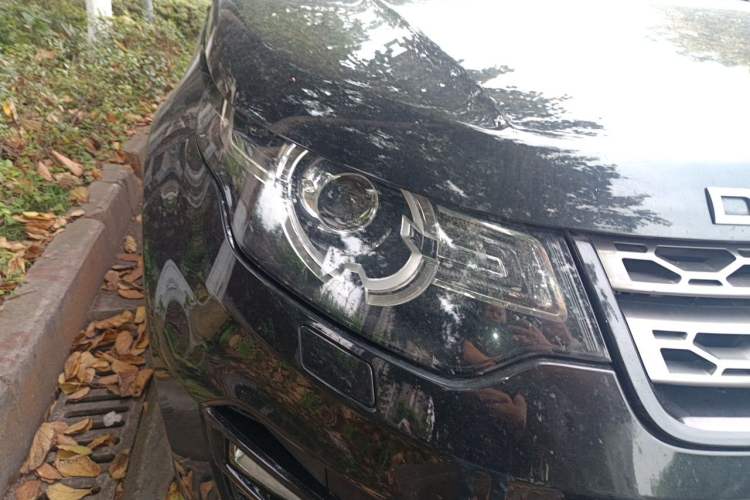 Used Land Rover Discovery Sport 2019 240 PS SE Version China V Standard Right Front Headlight