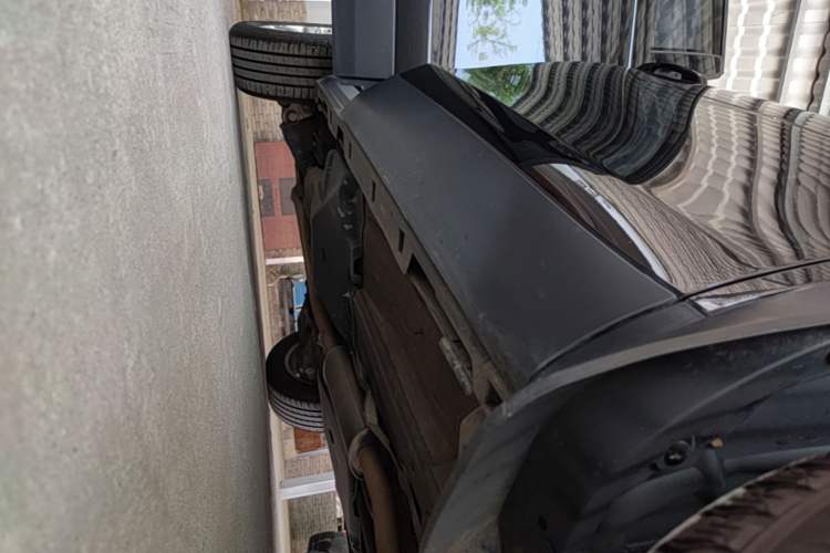 Used Land Rover Discovery Sport 2019 240 PS SE Version China VI Standard Right Side Sill