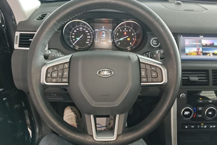 Used Land Rover Discovery Sport 2019 240 PS SE Version China VI Standard Steering Wheel