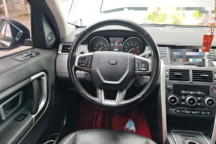 Used Land Rover Discovery Sport 2019 240 PS SE Version China VI Standard Steering Wheel