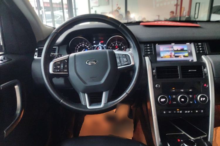 Used Land Rover Discovery Sport 2019 240 PS SE Version China VI Standard Steering Wheel