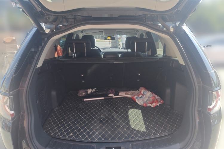 Used Land Rover Discovery Sport 2019 240 PS SE Version China V Standard Trunk