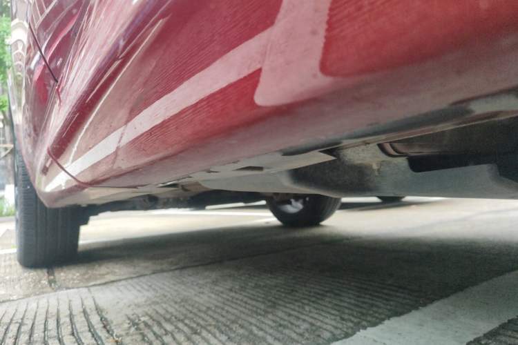 Used Land Rover Discovery Sport 2019 240 PS SE Dynamic Version China VI Standard Chassis Rear Left