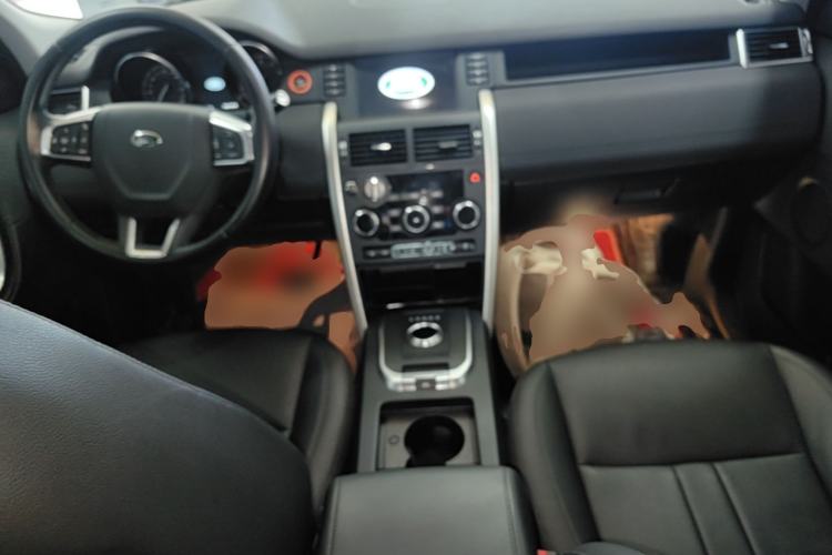 Used Land Rover Discovery Sport 2019 240 PS SE Version China V Standard Center Console