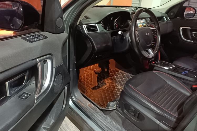 Used Land Rover Discovery Sport 2019 240 PS SE Dynamic Version China VI Standard Driver Seat