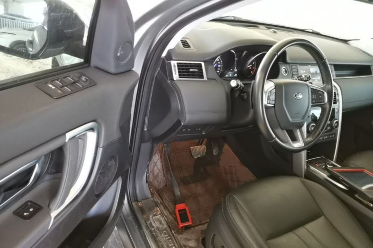 Used Land Rover Discovery Sport 2019 240 PS SE Version China V Standard Driver Seat