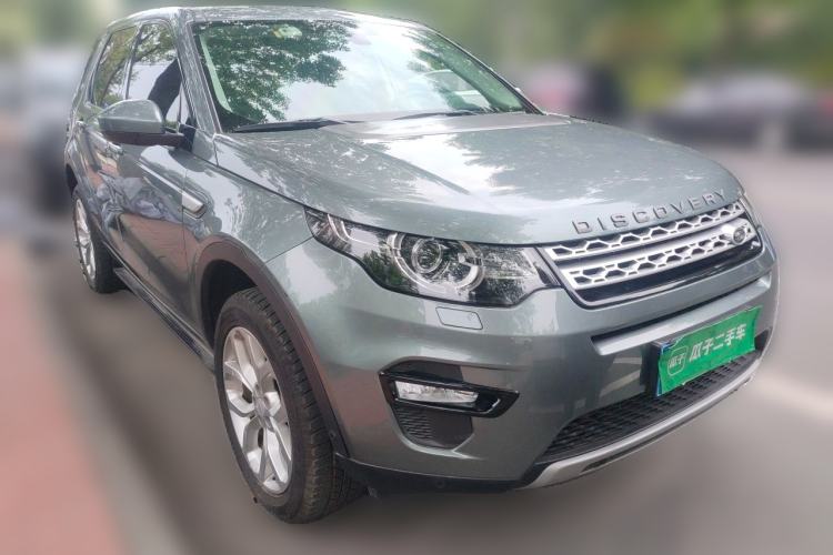 Used Land Rover Discovery Sport 2019 240 PS HSE Version China V Standard Front Right 45 Deg