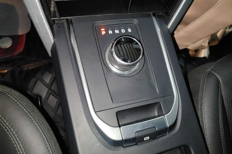 Used Land Rover Discovery Sport 2019 240 PS SE Version China V Standard Gear Lever
