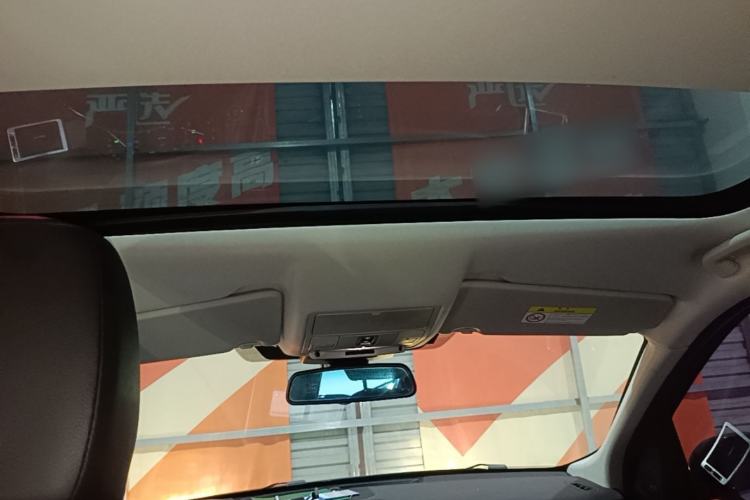 Used Land Rover Discovery Sport 2019 240 PS SE Dynamic Version China VI Standard Headliner