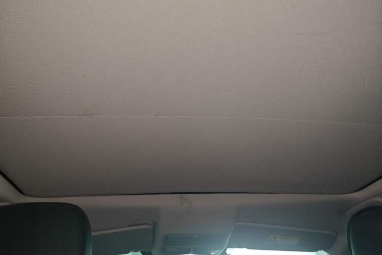 Used Land Rover Discovery Sport 2019 240 PS SE Version China V Standard Headliner