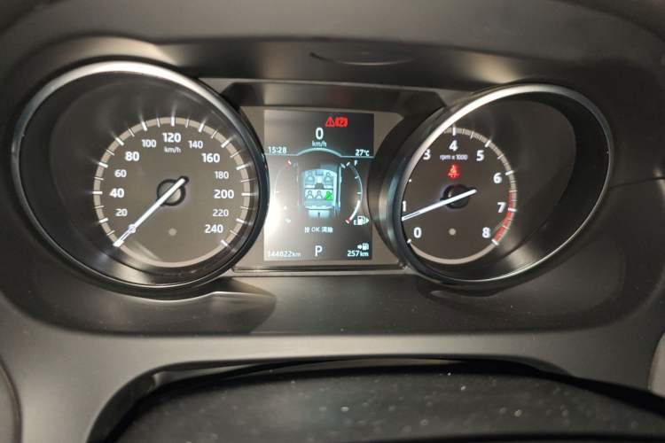 Used Land Rover Discovery Sport 2019 240 PS SE Version China V Standard Instrument Cluster