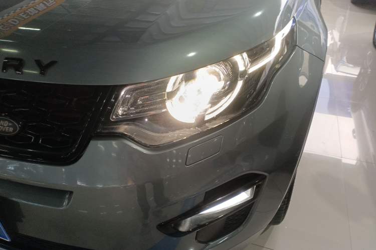 Used Land Rover Discovery Sport 2019 240 PS SE Dynamic Version China VI Standard Left Front Headlight