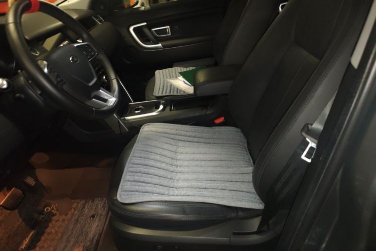 Used Land Rover Discovery Sport 2019 240 PS HSE Version China VI Standard Left Front Seat