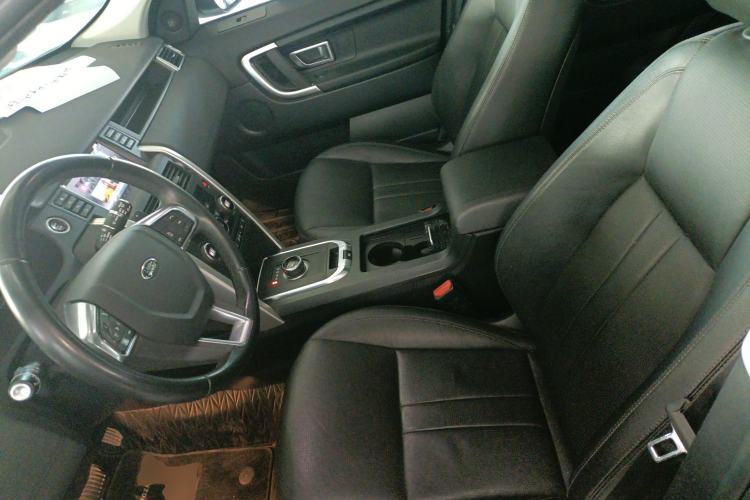 Used Land Rover Discovery Sport 2019 240 PS SE Version China VI Standard Left Front Seat