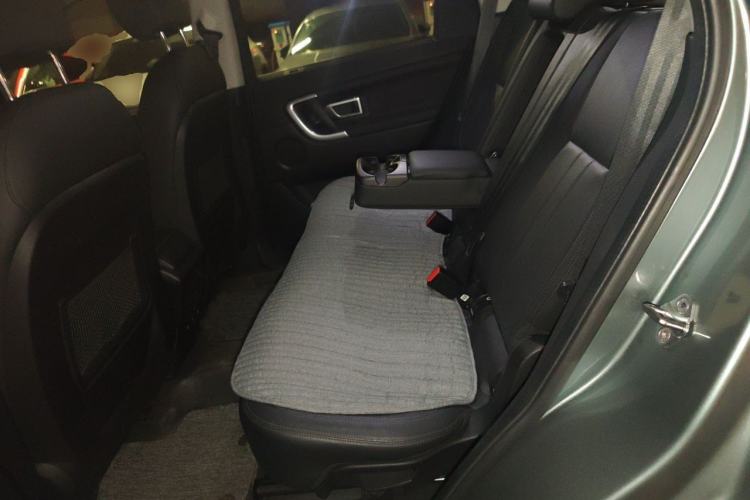 Used Land Rover Discovery Sport 2019 240 PS HSE Version China VI Standard Left Rear Seat