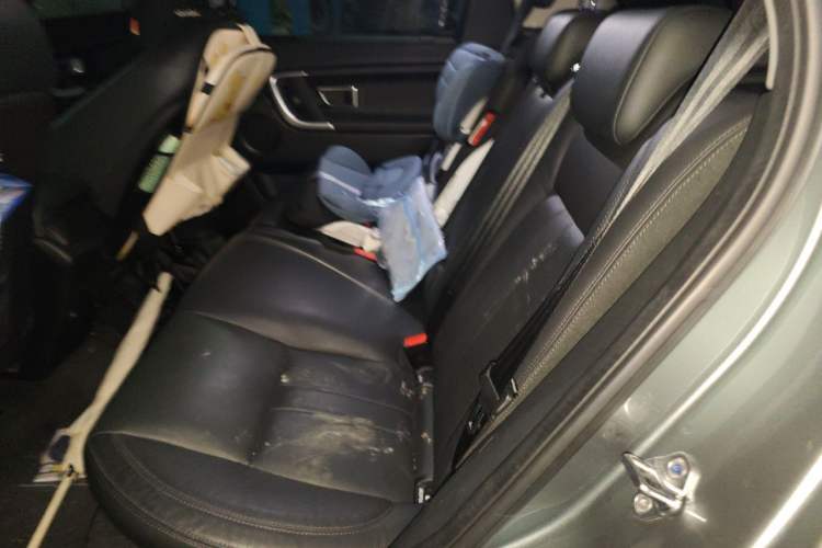 Used Land Rover Discovery Sport 2019 240 PS SE Version China V Standard Left Rear Seat