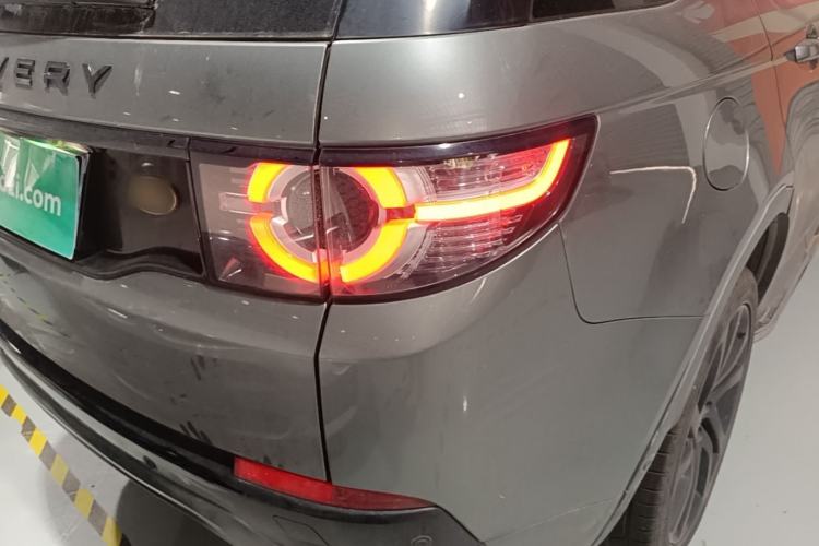 Used Land Rover Discovery Sport 2019 240 PS SE Dynamic Version China VI Standard Right Rear Taillight